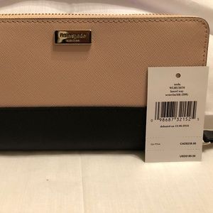 Kate Spade Light Dusty Pink Women's Zippered Wallet